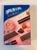 OREO STRAWBERRY WAFFERS